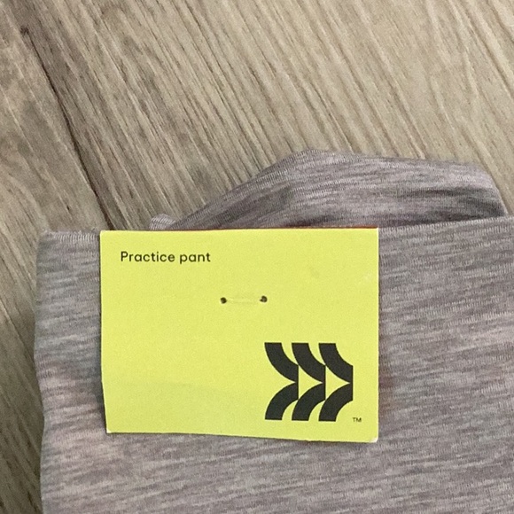 All In Motion Joggers - Picture 4 of 6